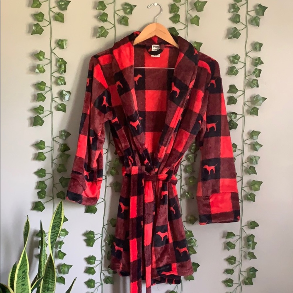 Victoria’s Secret PINK Robe